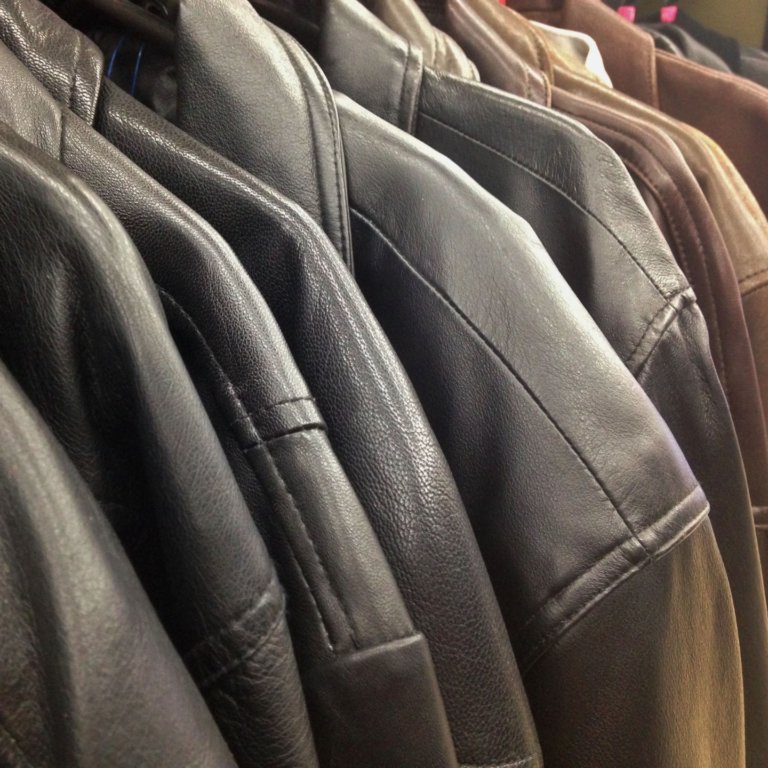 レザージャケットサイズ調整