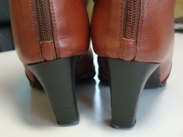 ブーツ　クリーニング・ヒール修理