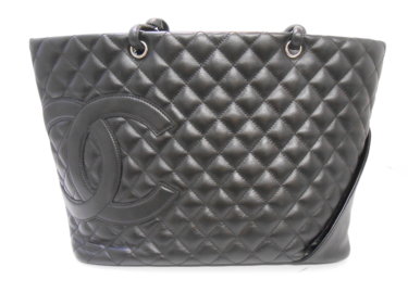 シャネル バッグ　カラーチェンジ