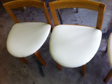 椅子　レザー張替え