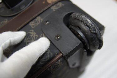 只今お受けできません【修理ジャンル】キャスター交換 ビフォーアフターブランド その他 部品交換